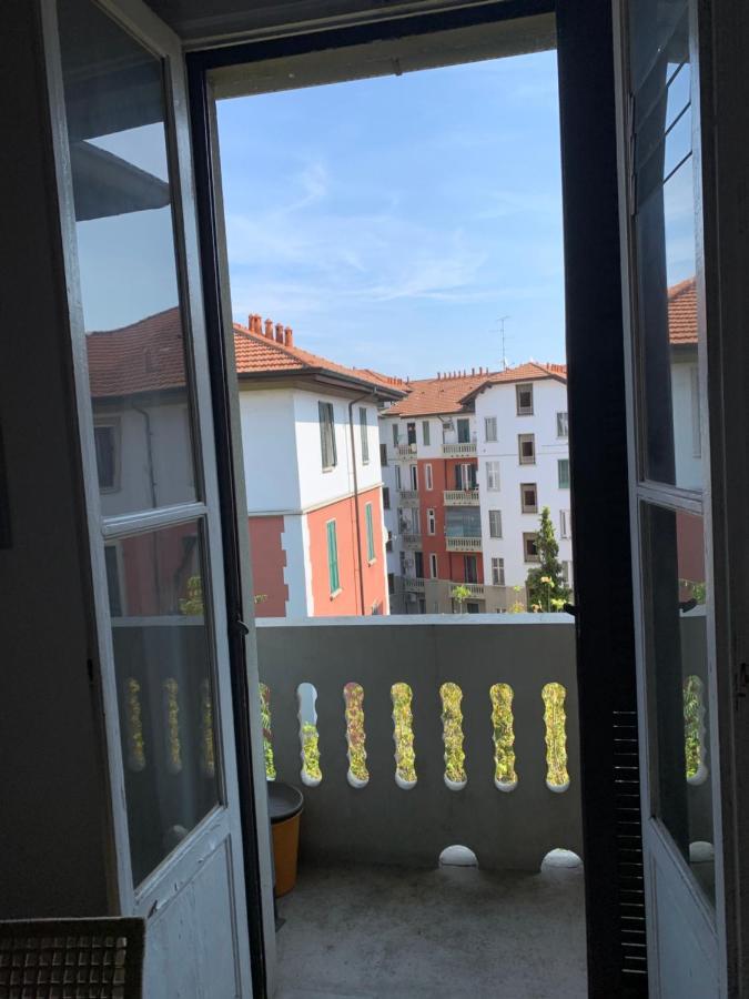 Appartamento Splendido Con Tutti Servizi In Zona Navigli Milano Exterior foto